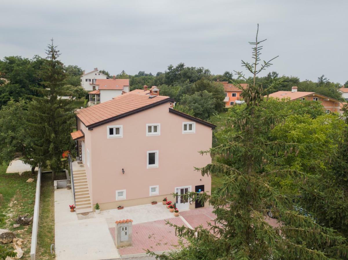Middle Istra Appartement Pazin Buitenkant foto